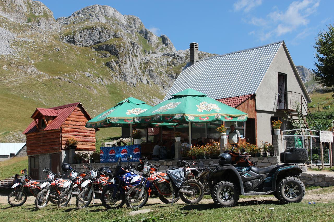 Rural Household Minic - Kapetanovo Jezero Hostel Kolasin Exterior photo