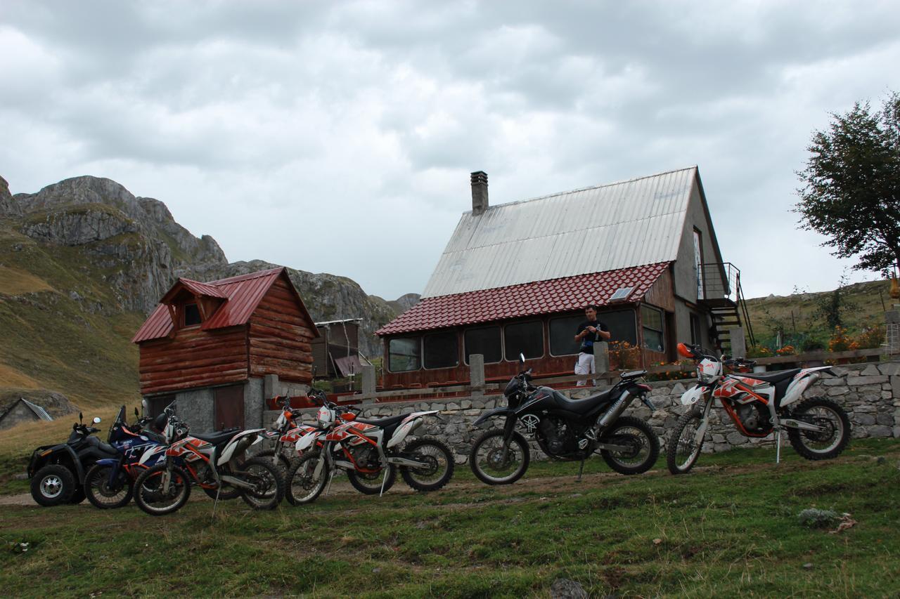 Rural Household Minic - Kapetanovo Jezero Hostel Kolasin Exterior photo